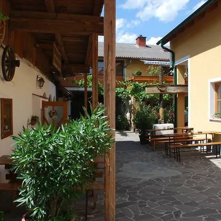 Weingut Jakob's Ruhezeit * Mautern an der Donau