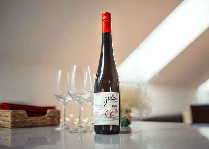 Weingut Jakob's Ruhezeit Apartment *